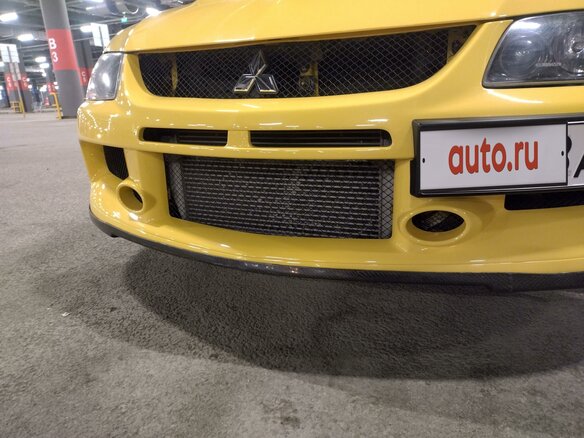 2001 Mitsubishi Lancer Evolution VII, жёлтый, 4000000 рублей - вид 5