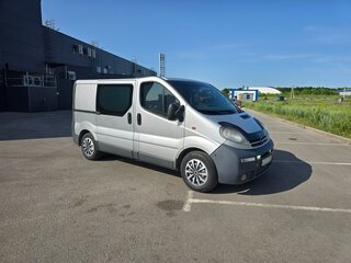2004 Opel Vivaro A, серебристый, 1050000 рублей, вид 1