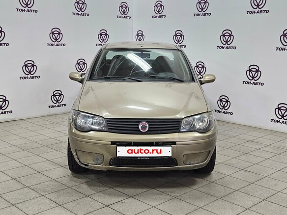 2010 Fiat Albea I Рестайлинг, бежевый - вид 1