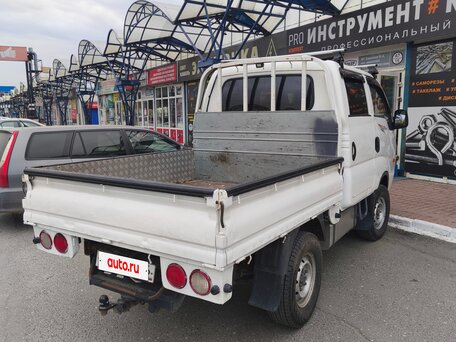 2010 Kia Bongo, белый, 3500000 рублей, вид 3