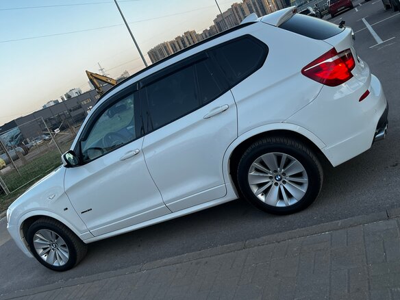 2011 BMW X3 28i xDrive II (F25), белый, 1699000 рублей - вид 8