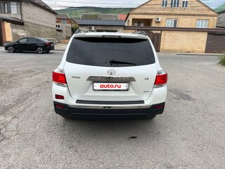 2012 Toyota Highlander II (XU40) Рестайлинг, белый, 1950000 рублей, вид 5