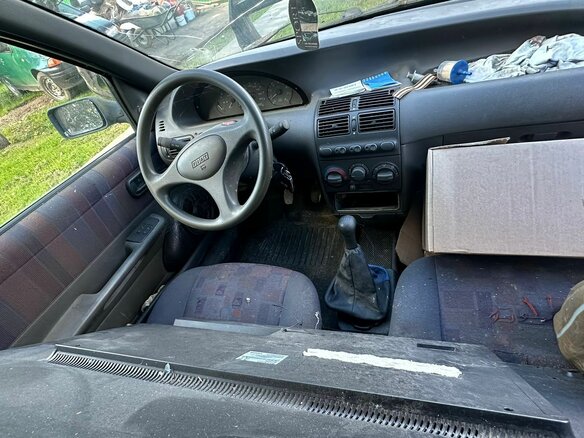 1998 Fiat Punto I, пурпурный, 65000 рублей - вид 3