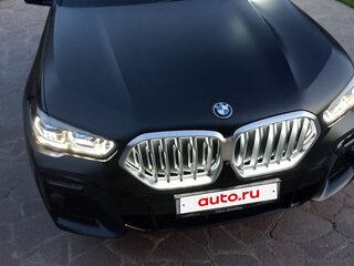 2021 BMW X6 30d III (G06), чёрный, 8400000 рублей, вид 4