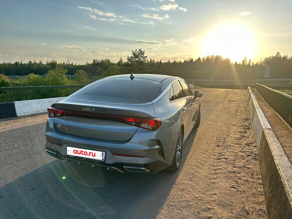 2023 Kia K5 III, серый, 2700000 рублей - вид 7