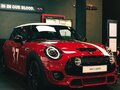 2020 Mini Hatch Cooper S III (F55/F56) Рестайлинг, красный, 3600000 рублей - вид 2