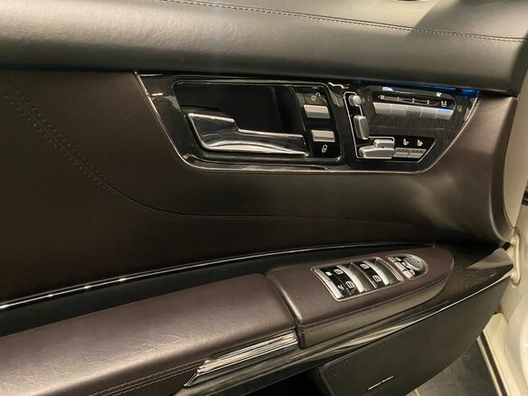 2010 Mercedes-Benz CL-Класс 550 III (C216) Рестайлинг, белый, 1980000 рублей - вид 16