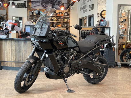 2022 Harley-Davidson Pan America, чёрный, 1890000 рублей, вид 3