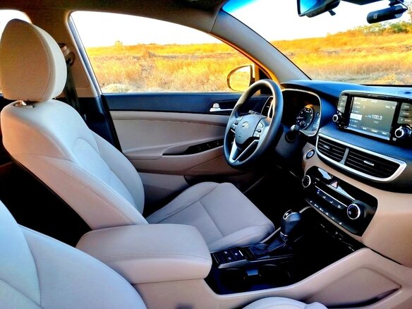 2020 Hyundai Tucson III Рестайлинг, белый, 2400000 рублей - вид 11