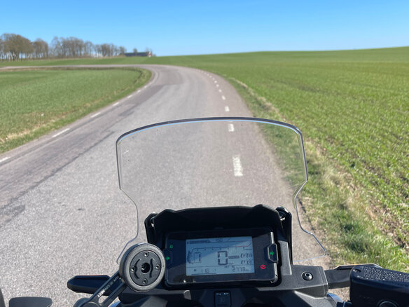 2023 Honda NC 750X, красный, 1390000 рублей - вид 7