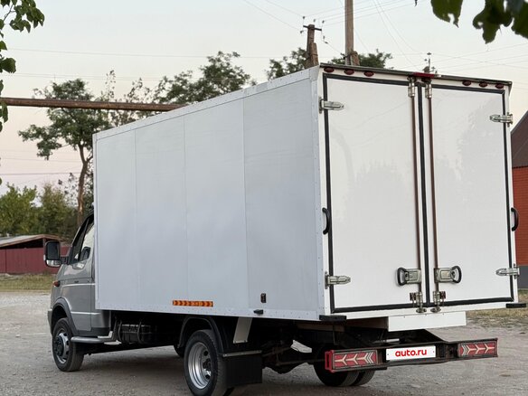 2008 ГАЗ ГАЗель (3302), серебристый, 1320000 рублей - вид 1