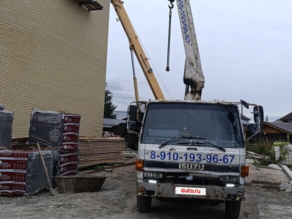 1993 Isuzu Forward (F-Series), белый, 1000000 рублей