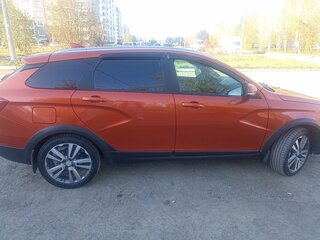 2017 Lada (ВАЗ) Vesta SW Cross I, оранжевый, 1100000 рублей, вид 2