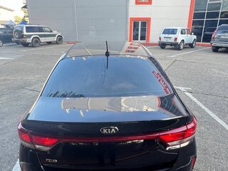 2021 Kia Rio IV Рестайлинг, чёрный, 1550000 рублей, вид 3