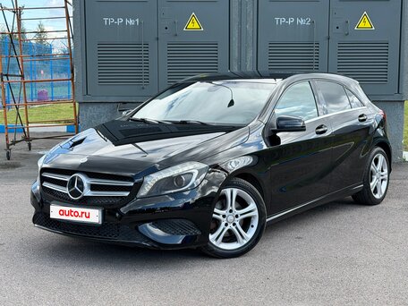 2013 Mercedes-Benz A-Класс 180 III (W176), чёрный, 1099000 рублей, вид 1