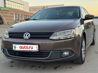 2012 Volkswagen Jetta VI, коричневый, 780000 рублей, вид 3