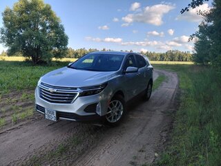 2022 Chevrolet Equinox III Рестайлинг, серебристый, 1500000 рублей, вид 2