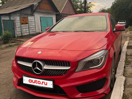 2014 Mercedes-Benz CLA 200 I (C117, X117), красный, 1850000 рублей, вид 3