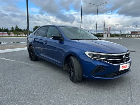 2021 Volkswagen Polo VI, синий, 1700000 рублей, вид 3