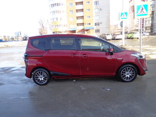 2019 Toyota Sienta II Рестайлинг, пурпурный, 1700000 рублей, вид 2