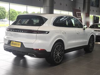 2025 Porsche Cayenne Coupé III Рестайлинг, белый, 15912000 рублей, вид 5