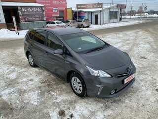 2014 Toyota Prius Alpha I (ZVW40/41), серый, 1400000 рублей, вид 3