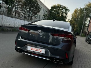 2018 Hyundai Sonata VII (LF) Рестайлинг, серый, 2250000 рублей, вид 3