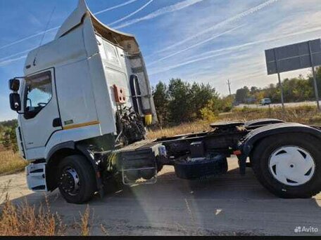 2008 Renault Premium, белый, 2800000 рублей, вид 4