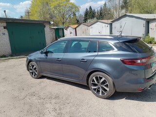 2019 Renault Megane IV, серый, 1350000 рублей, вид 3