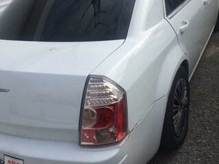 2004 Chrysler 300C I, белый, 999998 рублей, вид 4