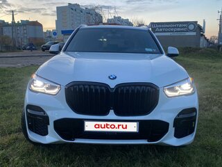 2021 BMW X5 40i IV (G05/G18), белый, 4800000 рублей, вид 2