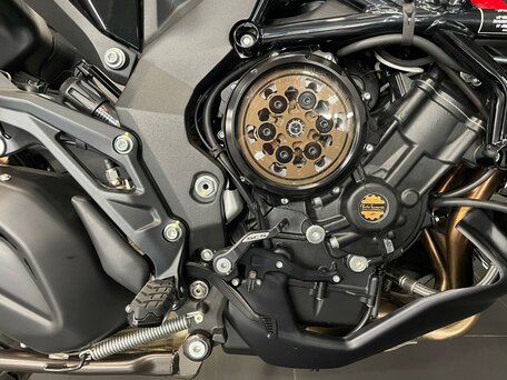 2024 MV Agusta Turismo Veloce 800, чёрный, 2420000 рублей, вид 4