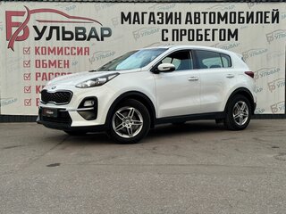 2019 Kia Sportage IV Рестайлинг, белый, 1930000 рублей, вид 3