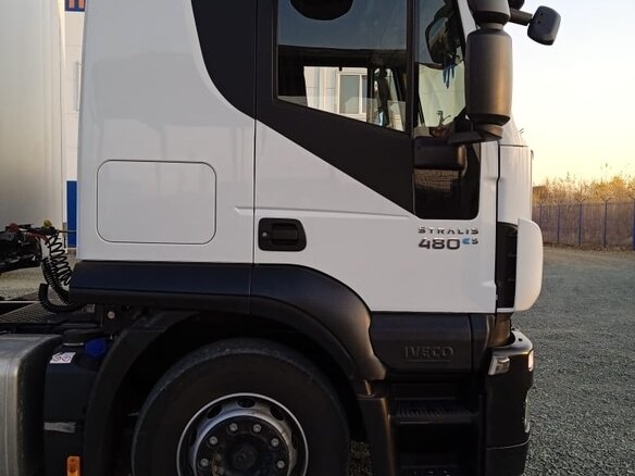 2021 Iveco Stralis, белый, 8650000 рублей - вид 1