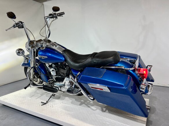2006 Harley-Davidson Road King, синий, 510000 рублей - вид 8