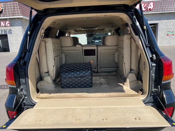 2011 Lexus LX 570 III, чёрный, 4190000 рублей - вид 21