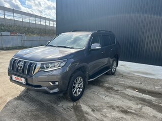 2019 Toyota Land Cruiser Prado 150 Series Рестайлинг 2, серый, 6000000 рублей, вид 1