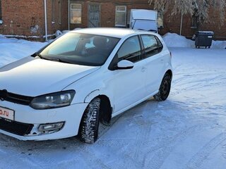 2011 Volkswagen Polo V, белый, 650000 рублей, вид 1
