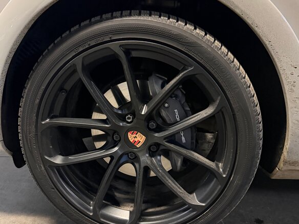 2020 Porsche Cayenne Coupé III, серый, 7000000 рублей - вид 10