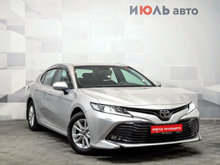 2019 Toyota Camry VIII (XV70), серый, 2800000 рублей, вид 3