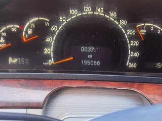 1999 Mercedes-Benz S-Класс 500 Long IV (W220), серебристый, 850000 рублей, вид 5