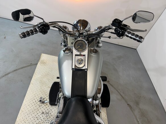 2005 Harley-Davidson Heritage, серебристый, 510000 рублей - вид 25