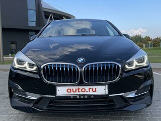 2019 BMW 2 серии Active Tourer 225xe F45 Рестайлинг, чёрный, 2115000 рублей, вид 4