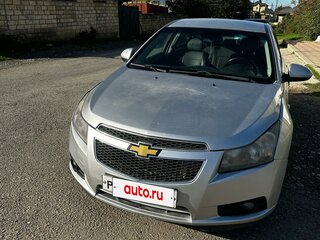 2010 Chevrolet Cruze I, серебристый, 550000 рублей, вид 1