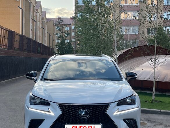 2021 Lexus NX 300 I Рестайлинг, белый, 2800000 рублей - вид 1