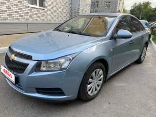 2011 Chevrolet Cruze I, серый, 690000 рублей, вид 3