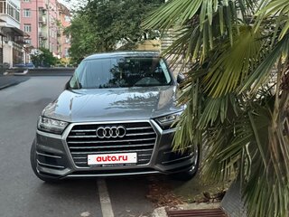 2017 Audi Q7 II (4M), серый, 4600000 рублей, вид 1
