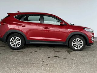 2018 Hyundai Tucson III, красный, 1899000 рублей, вид 4