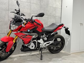 2020 BMW G 310 R, красный, 550000 рублей, вид 1