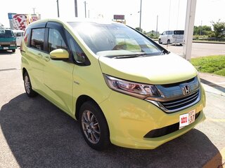 2016 Honda Freed+ II, жёлтый, 1650000 рублей, вид 5